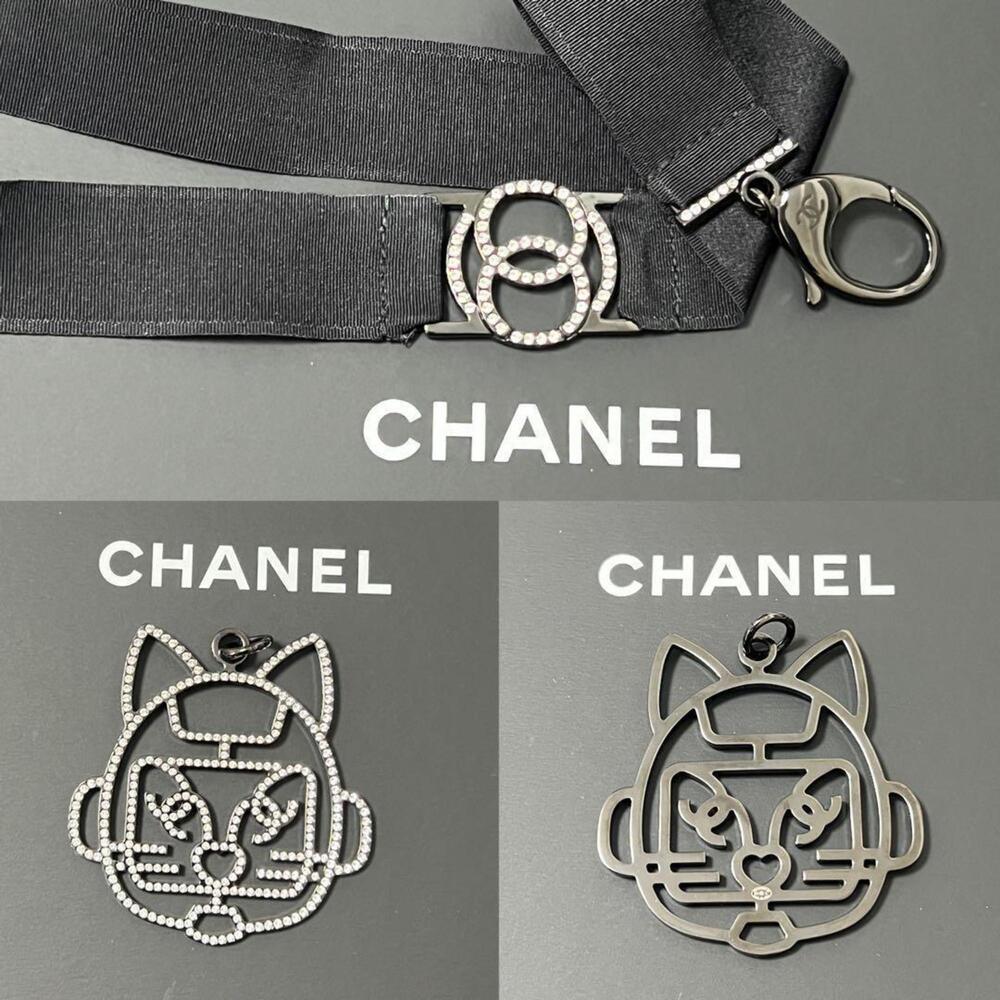 CHANEL Authentic Necklace - Picture 10 of 10